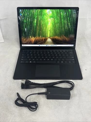 Microsoft Surface Laptop 4 13.5'' (512GB, Intel i7-11th, 16GB RAM) Black